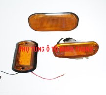 Đèn xi nhan hông Universe