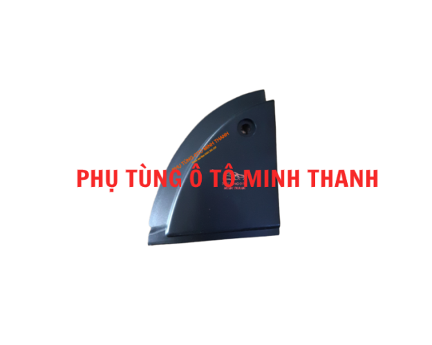 Tam giác trên gò má DAEWOO bên tài