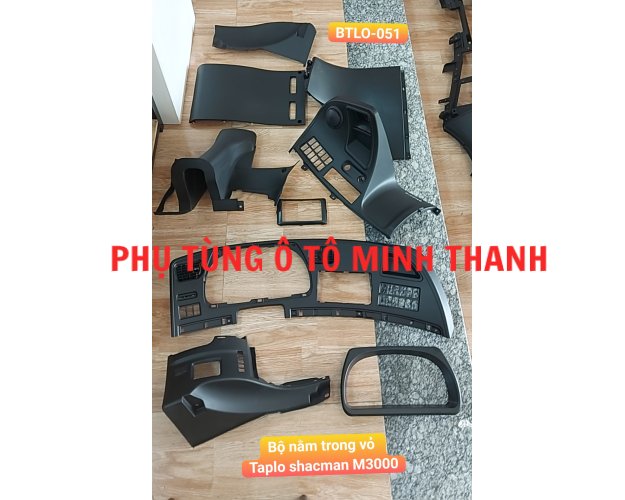 Táp lô Shaman M300/DZ15221160100